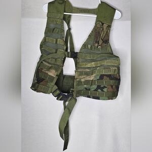 USMC Green Chest Load Fight Bearing Carrier Tactical Vest Adjustable Straps